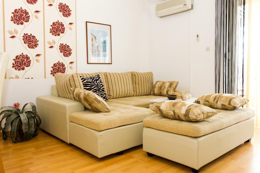 زادار Apartments Villa Orange المظهر الخارجي الصورة