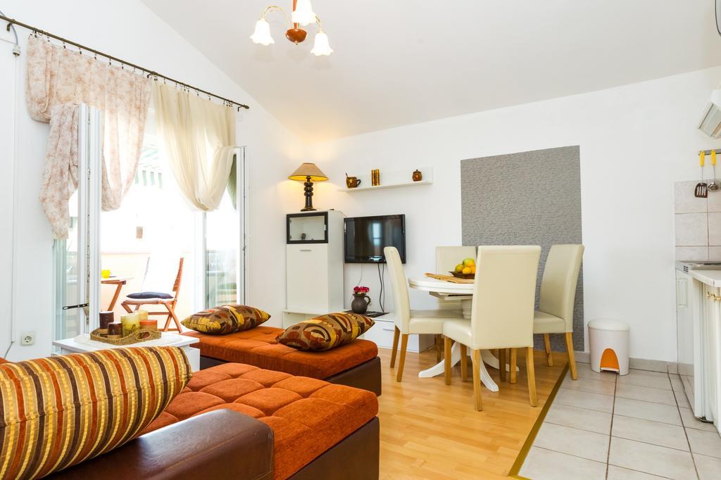زادار Apartments Villa Orange المظهر الخارجي الصورة